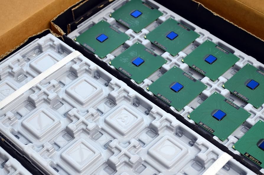 Amazon.com: Intel Pentium III 933MHz 133MHz 256KB Socket 370